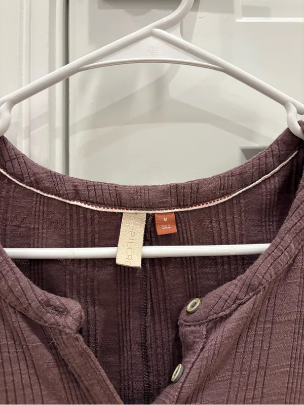 Pilcro By Anthropologie Puff Sleeve Cardigan Size Medium - Image 3