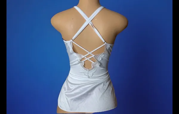 Avidlove White cross up mini dress - Image 3