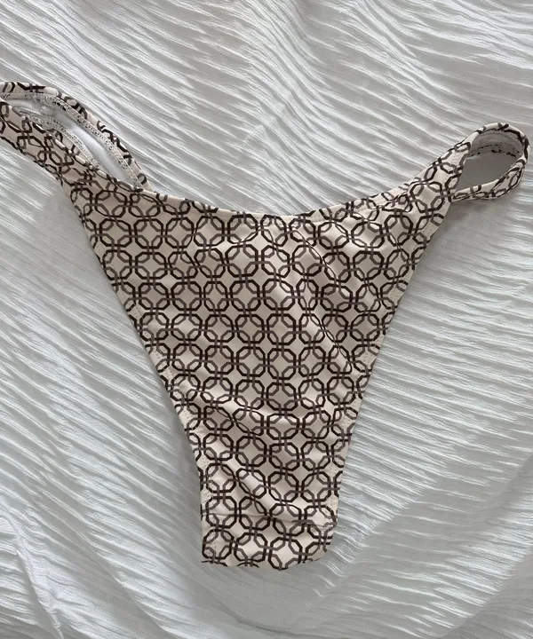 bikini - Image 3