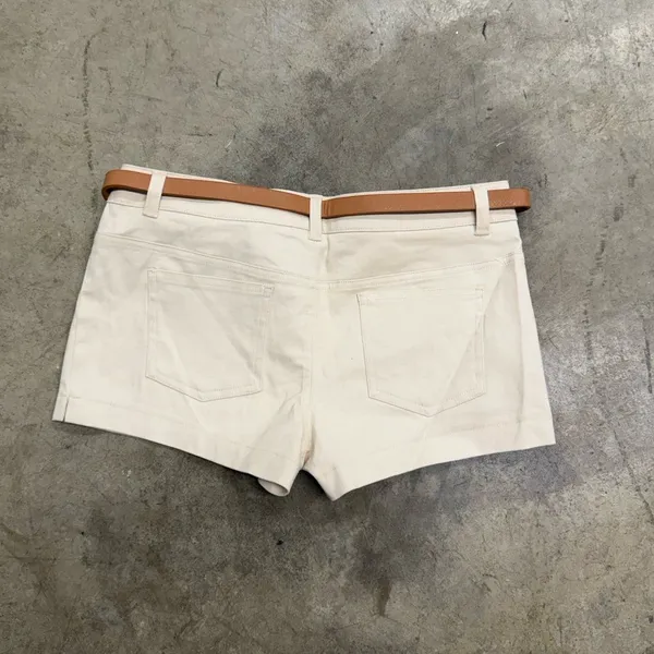 Vintage y2k retro Guess tan micro shorts with belt - Image 6