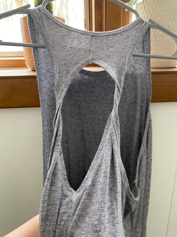 Calvin Klein Dark Grey Flowy Workout Tank Gray Size XL - Image 3