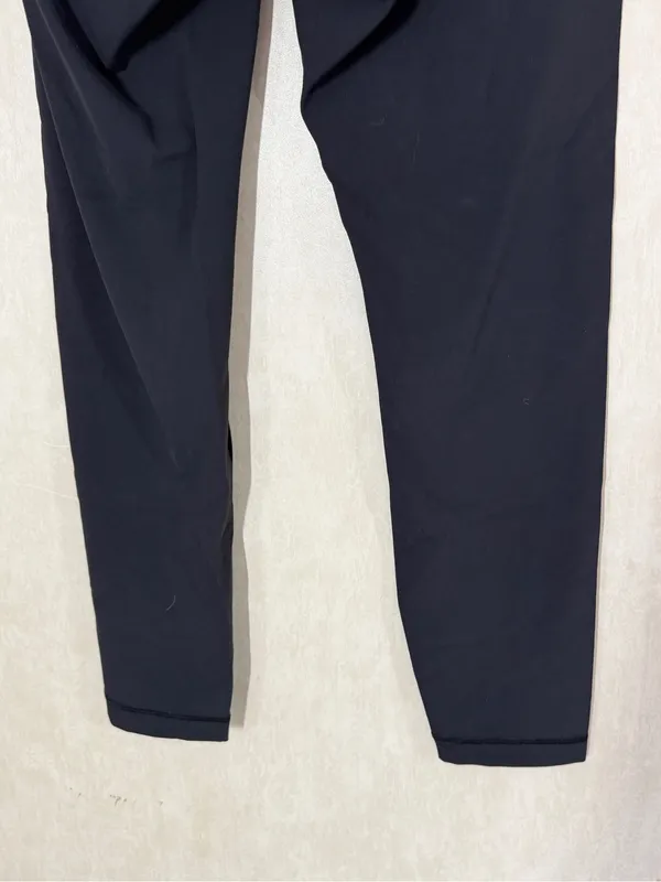 Lululemon Women’s Wunder Under Hi-Rise 7/8 Tight Full-On Luxtreme 25" in Black 8 - Image 8