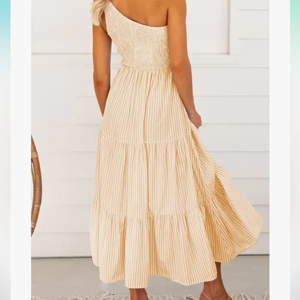 One shoulder smocked maxi dress Orange - Image 8