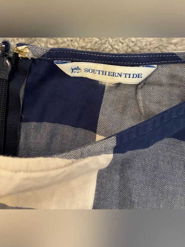 Women’s Southern Tide 3/4 sleeve Navy and White Gingham Peplum Top Size Medium - Image 4