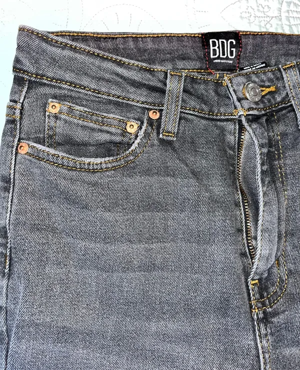 BDG Girlfriend Jeans - Image 2