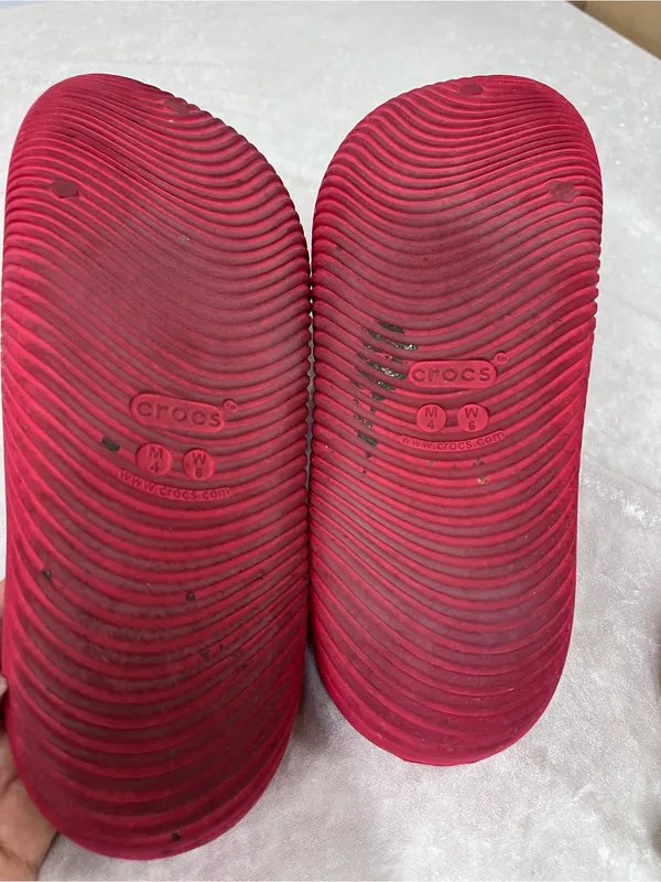 Crocs Recovery Slides Red unisex women’s 6 sandals - Image 4