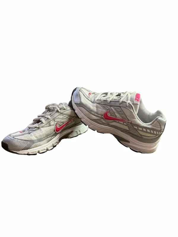 Nike Women’s Initiator - Image 4