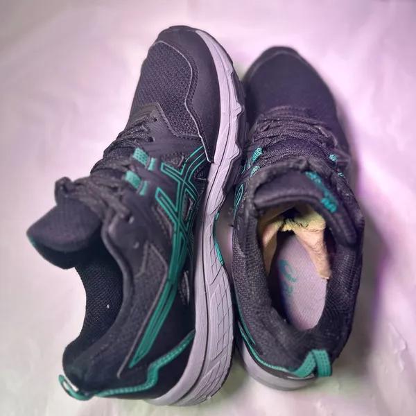 ASICS Gel-Venture 8 Black and Turquoise Trail Shoes - Image 9
