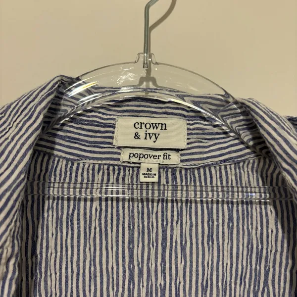 Crown & Ivy Popover Fit Lightweight Shirt Crinkle Buttons Down‎ Back blue medium - Image 4