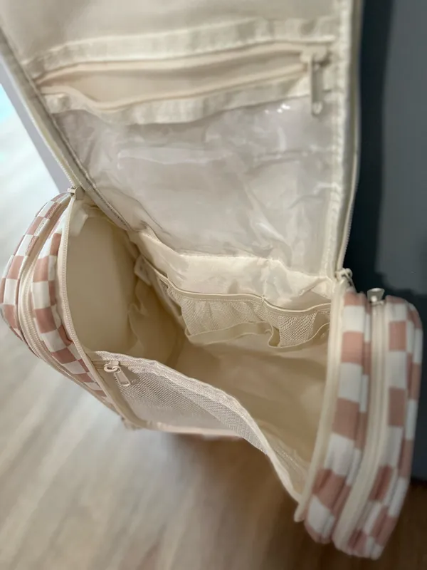 Amazon Narwey Hanging Toiletry Travel  Bag - Image 6