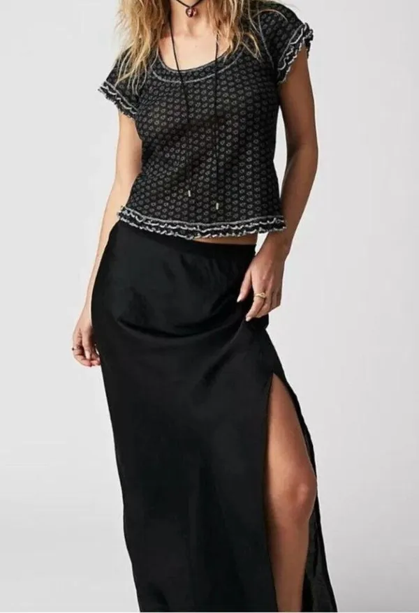 Free People Sheer Mesh Garner Floral Baby Tee Size Large Black - Image 2