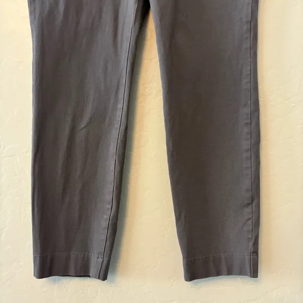 Old Navy Pixie pants in dark gray size 10 regular - Image 7