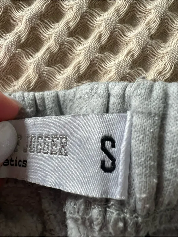 Classic Gray Sweatpants - Image 3