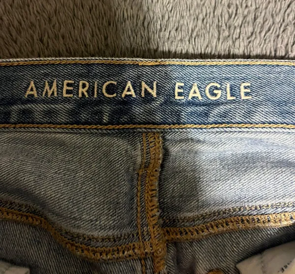 American Eagle Jeans - Image 3