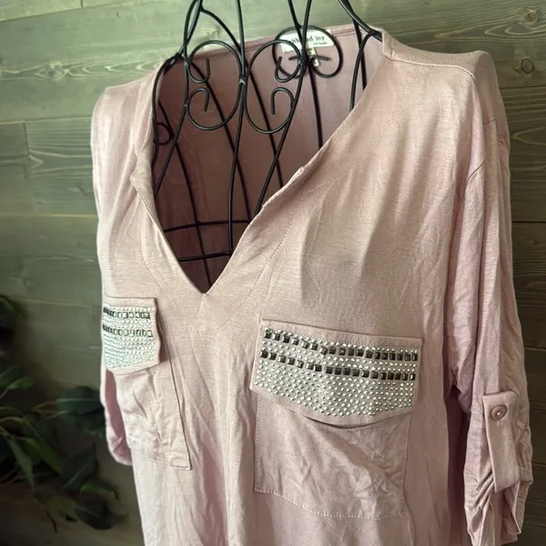 Faith & joy Los Angeles, three-quarter rhinestone and beaded blouse - Image 2