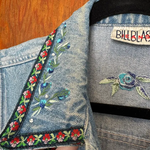 Vintage 90s Bill Blass Embroidered Floral Rhinestone Denim Vest M Cottage Garden - Image 7
