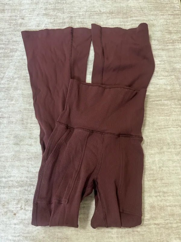 OFFLINE By Aerie Ribbed Pocket Foldover Flare Legging size xs - Image 2