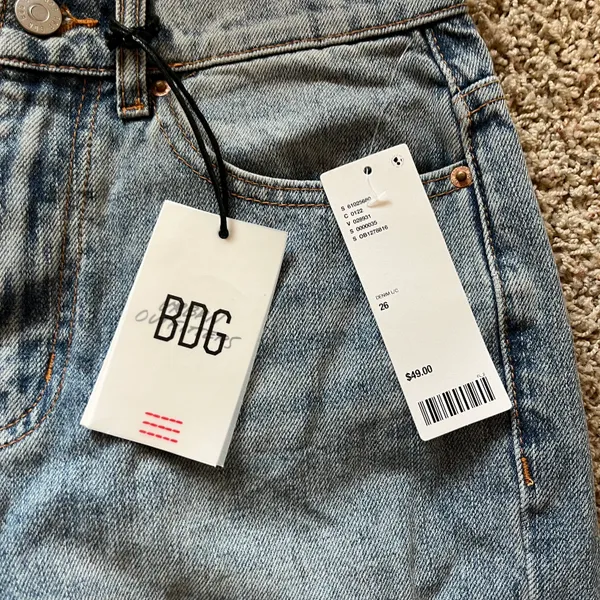 Urban Outfitters High-Waisted Straight-Leg Cowboy Jeans - Image 4