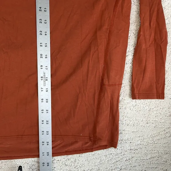 Womens Lululemon Size 10 Long Back In Action Tshirt Rust Orange Basic Relaxed - Image 3