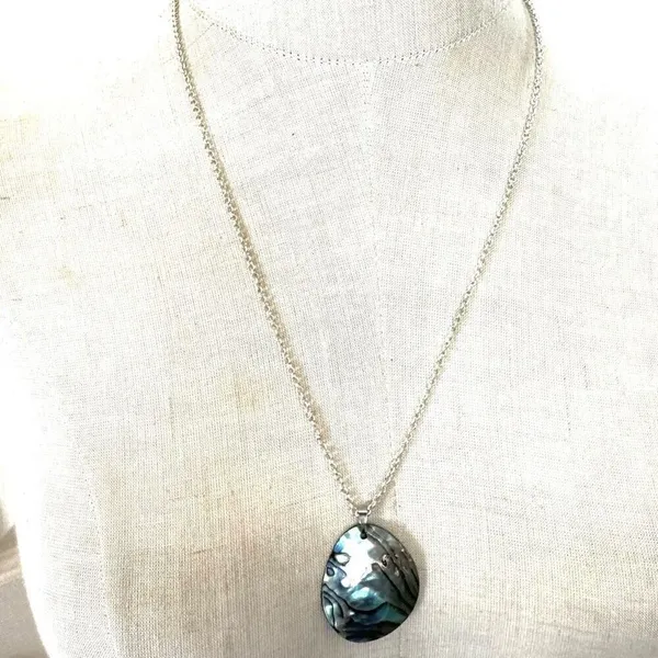 Abalone Shell Teardrop Pendant necklace - Image 2