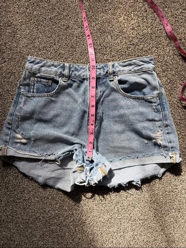 Pacsun Light Wash Jean Shorts - Image 3