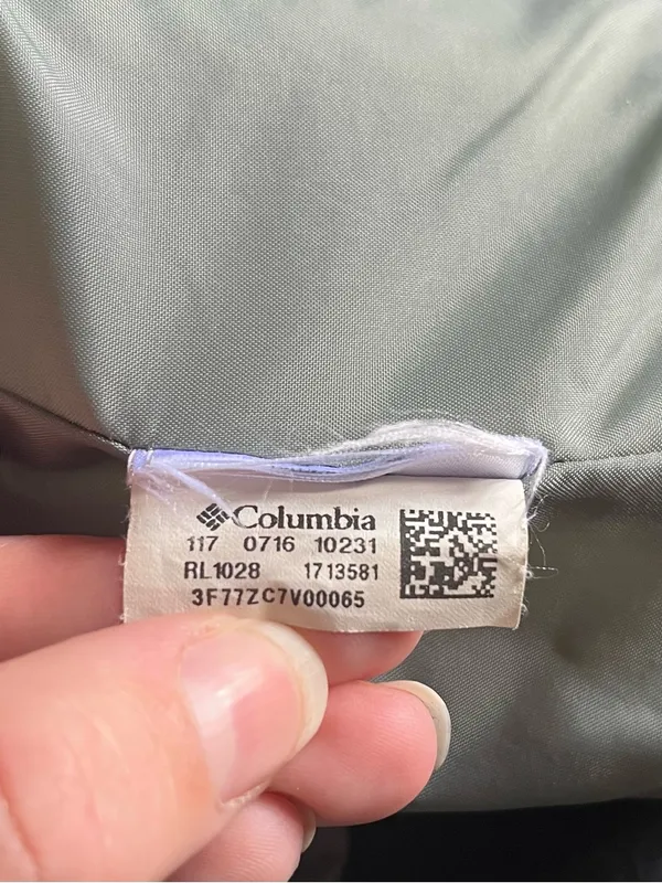 Columbia Women’s South Canyon Hooded Jacket in Sage And Gray Size M - Image 6