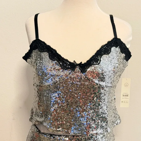 No Boundaries Sequin Cropped Skirt Set Sz L Silver Black Lace Trim Party Glam - Image 4