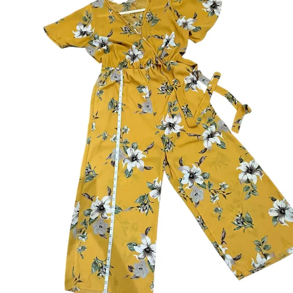 Romper Jumpsuit yellow floral size small by sienna sky perfect for fall w denim - Image 4
