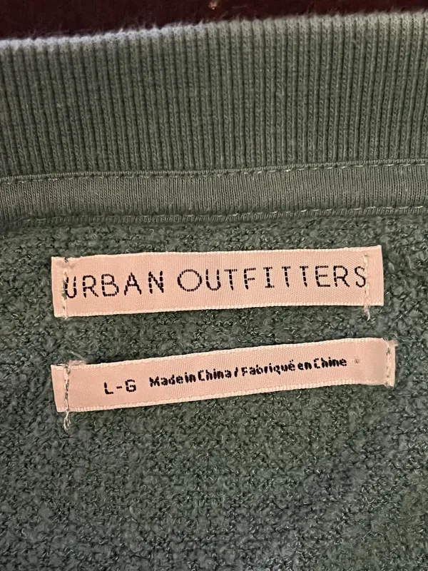 Urban Outfitters Cardigan Sweater Womens Large Green Knit Cropped Pockets - Image 6