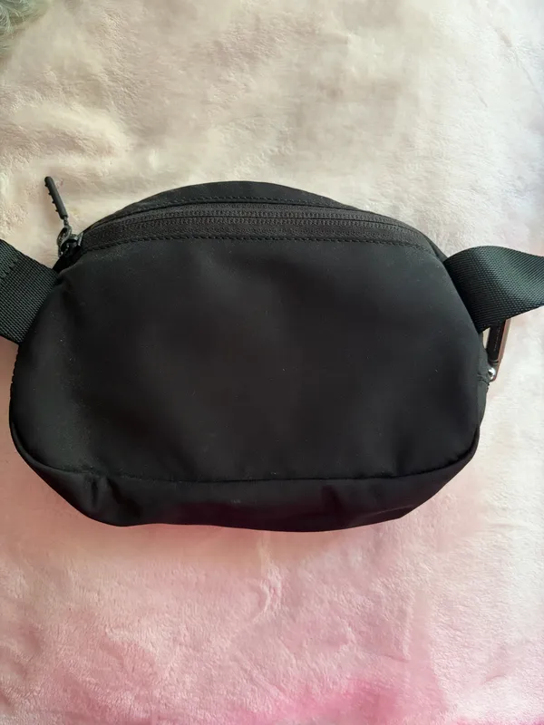 Lululemon Black Crossbody Bag - Image 2