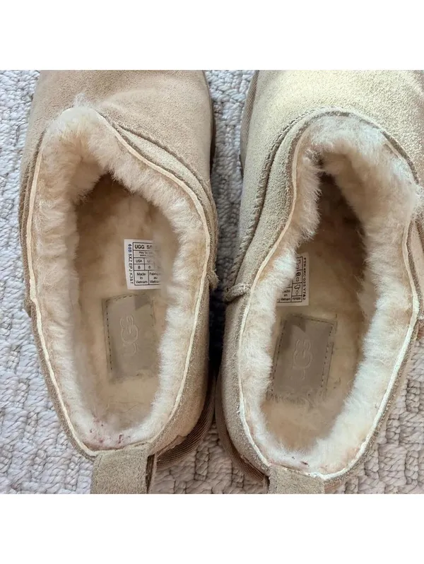 UGG Classic Micro Slip On Boots in Sand Size: 8 - Image 6