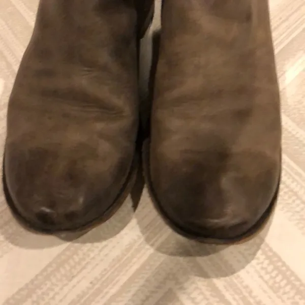Frye Grey Distressed Paige Tall Pull-on Boots Size 8 - Image 5