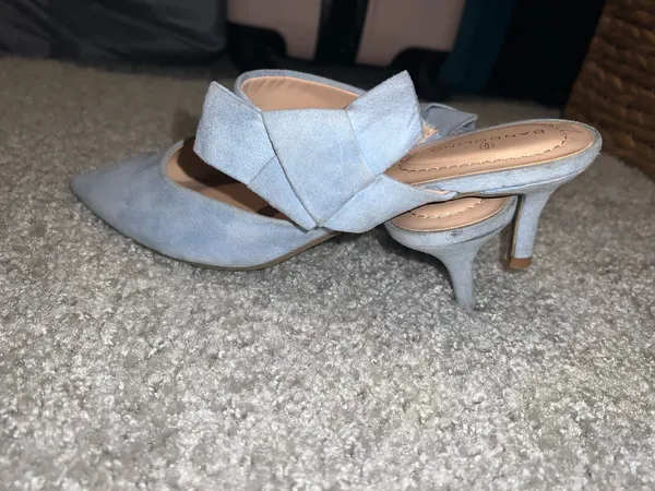 Blue Kitten Heels Size 8 - Image 5