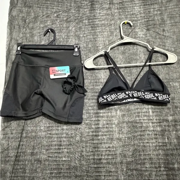 JESFER Activewear Set Shorts & Sports Bra Women’s Size S NWT(A229)&✨ - Image 5