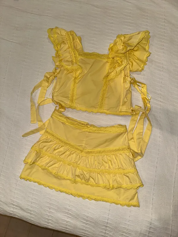Yellow ruffle set - Image 2
