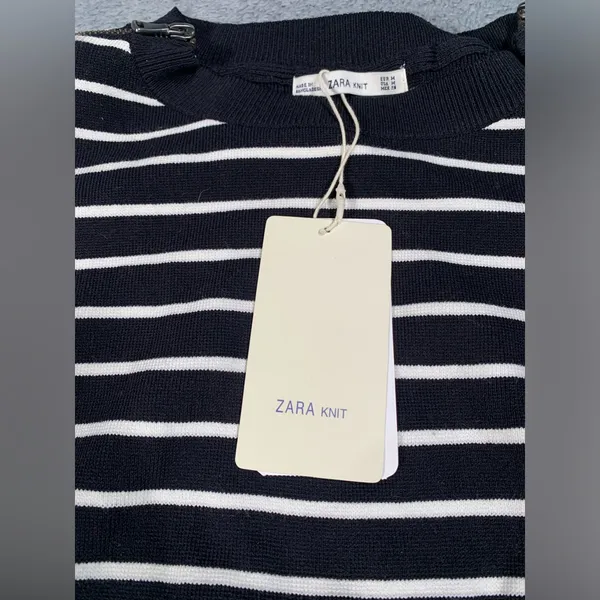 NWT Zara knit Black and White Striped Sweater medium - Image 3