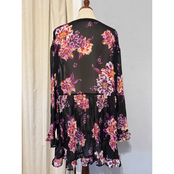 Cottagecore Womens Tunic‎ 2X Black Floral Sheer Mesh Babydoll Button Front Top - Image 4