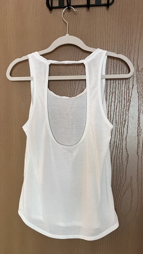 Nike White Workout Tank - Image 4