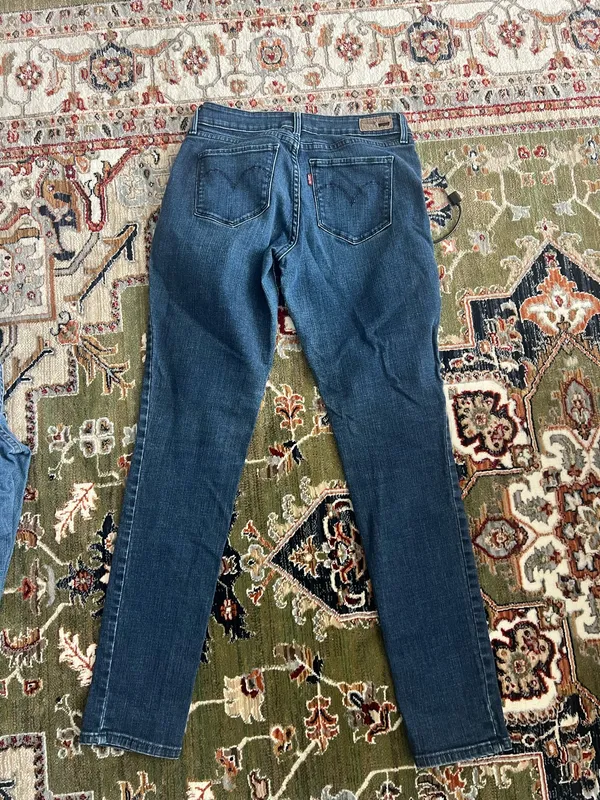 Levi’s Skinny Jeans - Image 3
