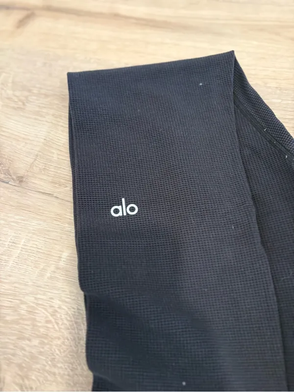 ALO Yoga Black Waffle Knit Leggings Size XS - Image 3