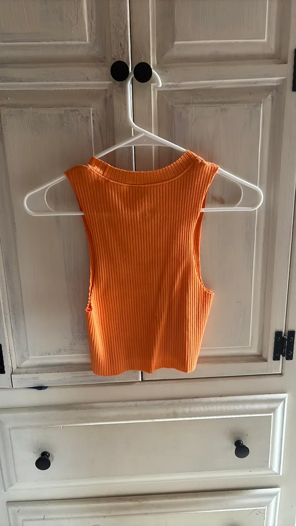 Aerie tank - Image 2