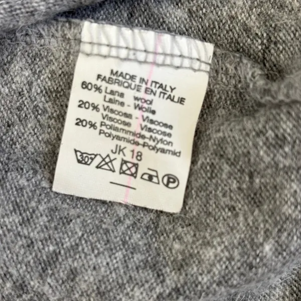 Brandy Melville Wool Blend Sweater One Size Gray‎ Oversized Made in Italy Deep V - Image 4
