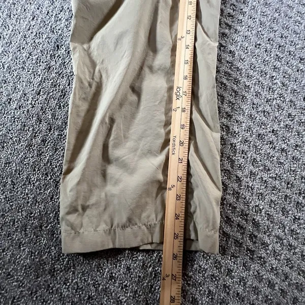 The North Face Womens Convertible Cargo Hiking Pants Sz 10 Beige Zip-Off Outdoor - Image 12