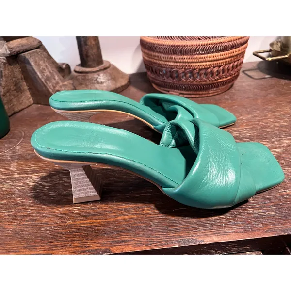 DNA Footwear Green Crossover Strap Square Toe Leather Mules Wooden Heel 39 8.5 - Image 2