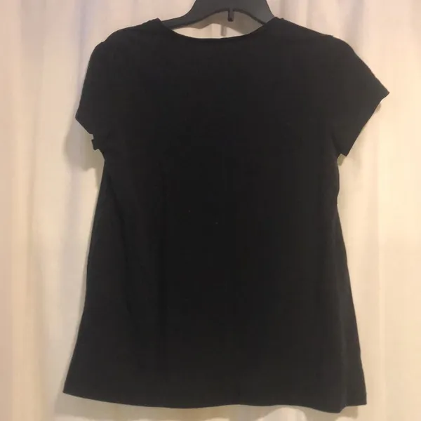 🎉 4 for $20 Motherhood Maternity Tee - Image 3
