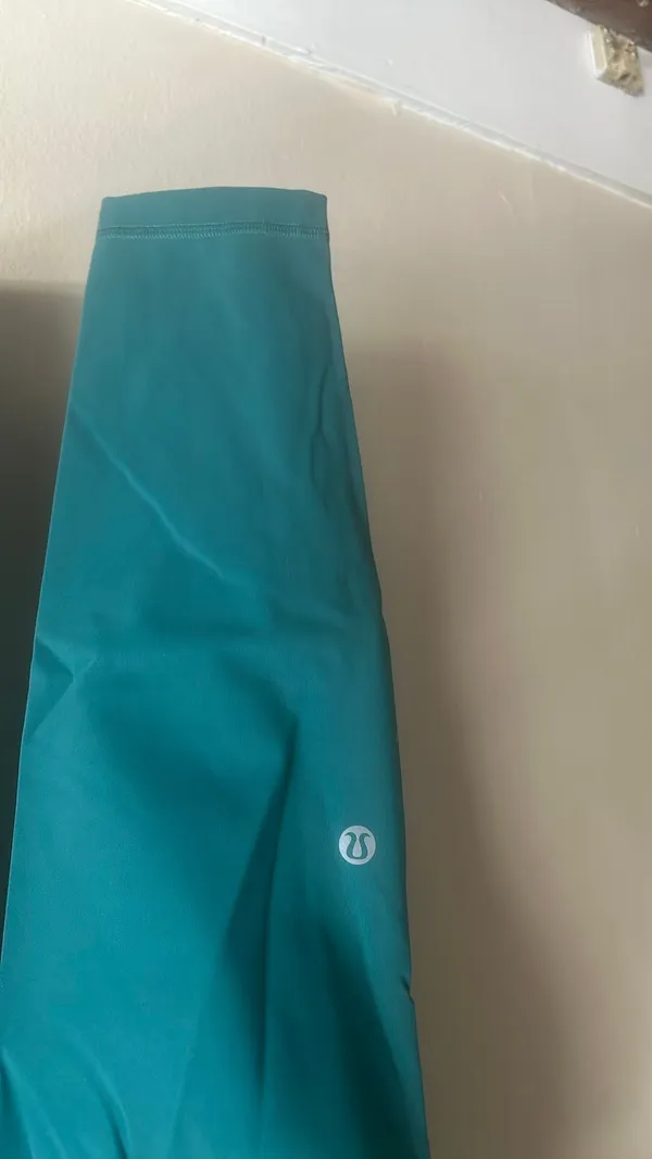 Lululemon leggings - Image 2