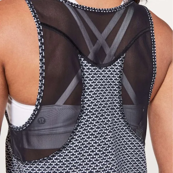 Lululemon Sculpt Tank II - Image 3