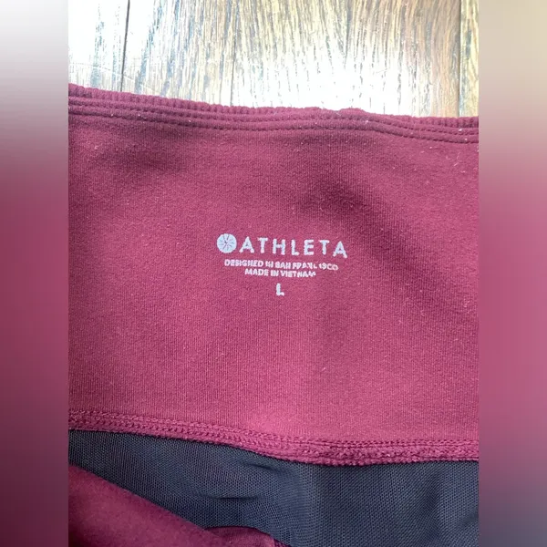 Red Athleta shorts large - Image 4