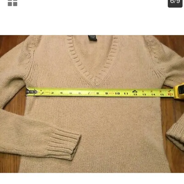Vtg Banana Republic Women S/M Camel V-neck Sweater - Image 6