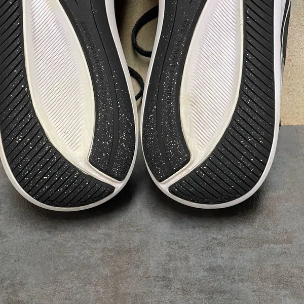 Nike Star Runner 3 Women's Black & White Sneakers Size 8.5M - Image 14